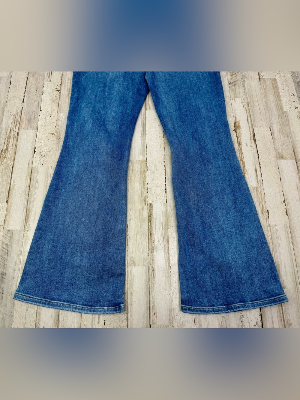 Lucky Brand Stevie High Rise Flare Jeans Womens 14/32R (32x33) Light Wash Blue - Picture 11 of 11